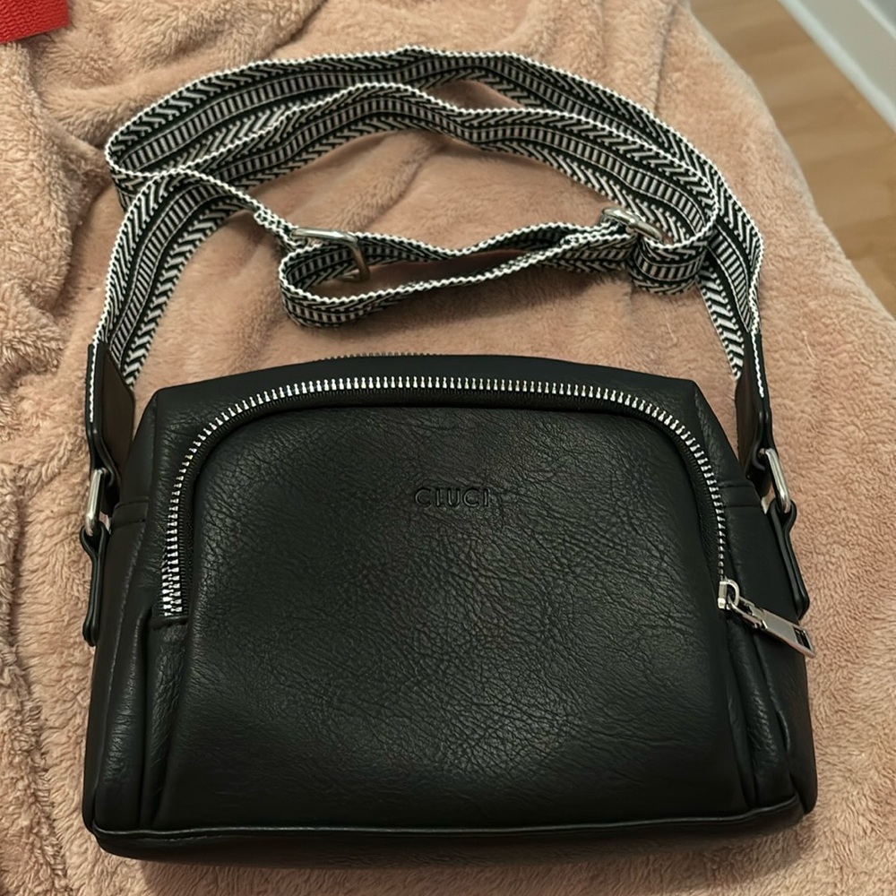 Black Shoulder Bag